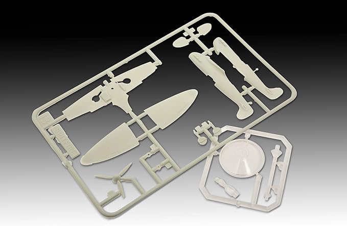 R03771 Сглобяем модел, Revell, Самолет Спитфайър и самолет Ураган Хоукър