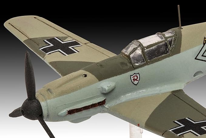 R03770 Сглобяем модел, Revell, Самолет Месершмит (Bf109E) и самолет Юнкер (Ju87B) Stuka