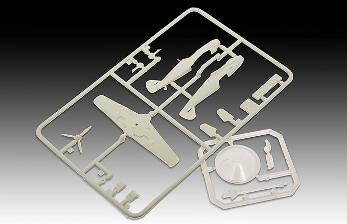 R03770 Сглобяем модел, Revell, Самолет Месершмит (Bf109E) и самолет Юнкер (Ju87B) Stuka