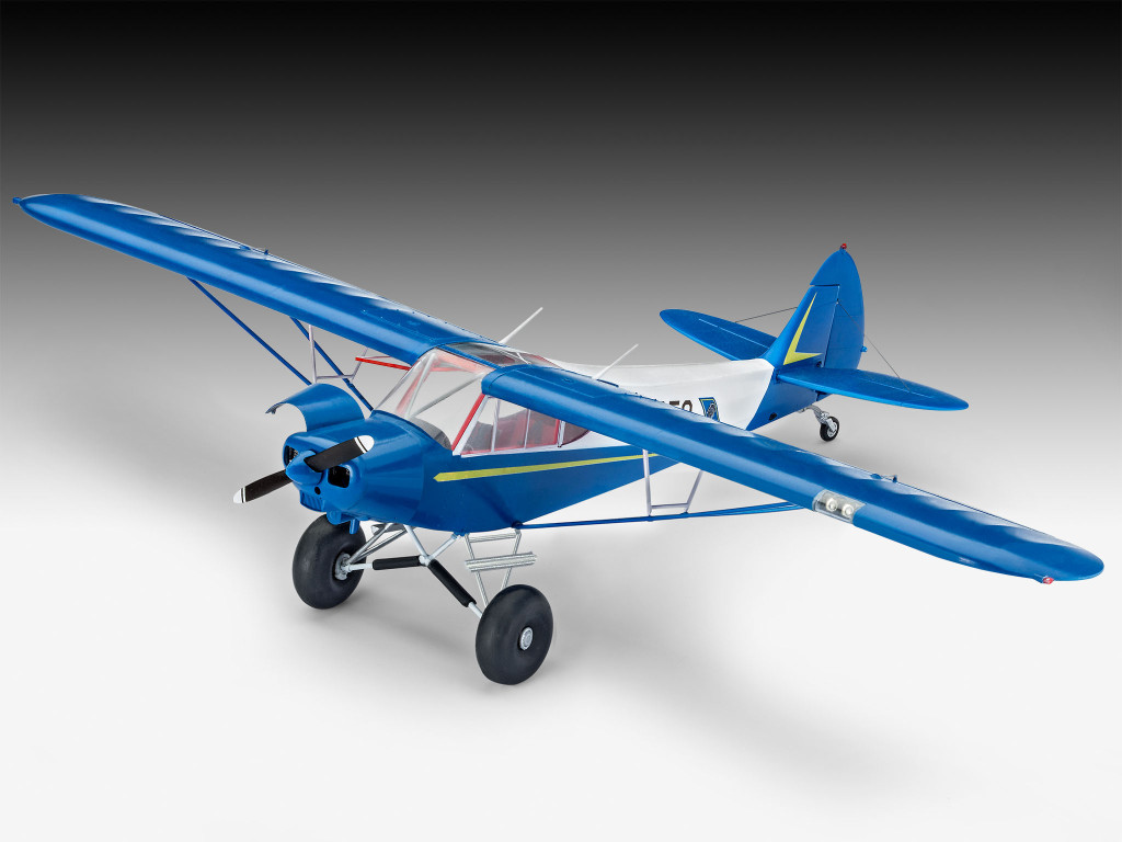 R04890 – Самолет Piper PA-18